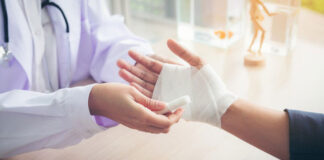 Pomoc chirurga ręki