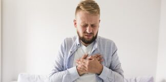 Jakie są objawy zapalenia ucha?