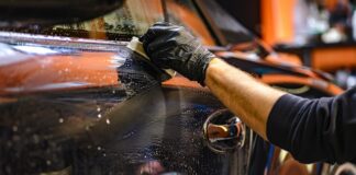 Czy mikrofibra jest sztuczna? Czy mikrofibra jest sztuczna?