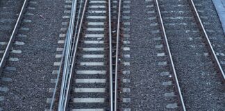 Czy trzeba smarować pupę po każdej zmianie pieluszki?